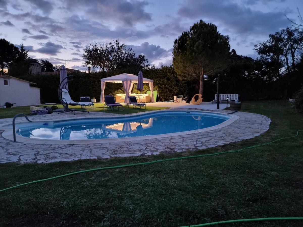 Villa Pancorbo Velayos Eksteriør billede