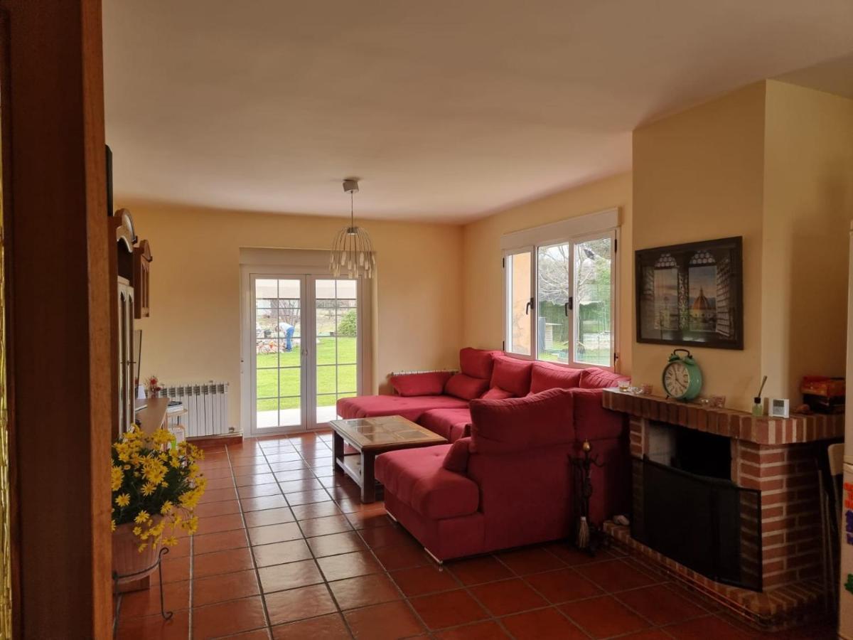 Villa Pancorbo Velayos Eksteriør billede