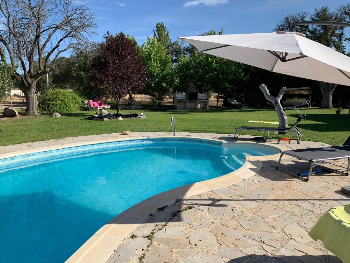 Villa Pancorbo Velayos Eksteriør billede